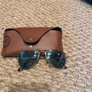 Ray Ban Aviators Style 3044